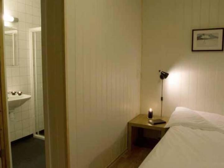 Vassbakken Kro Og Camping Skjolden Exteriör bild